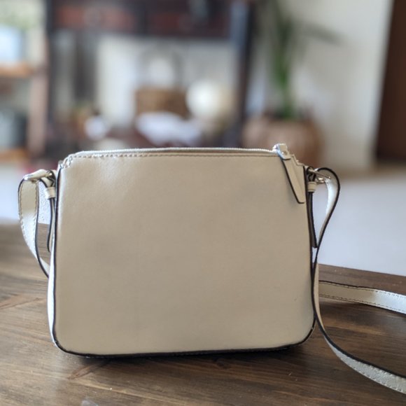 Vintage Kate Spade Off-White Narrow Crossbody Bag - Picture 2 of 8